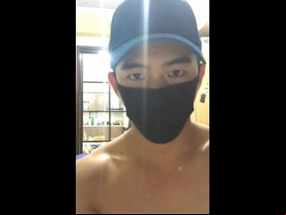 俊哥直播狂射 Chinese Jock Cum